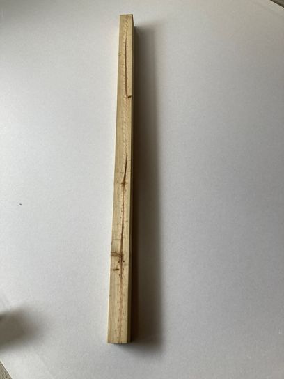 900 X 41 X 41MM TREATED SQUARE DECKING SPINDLE