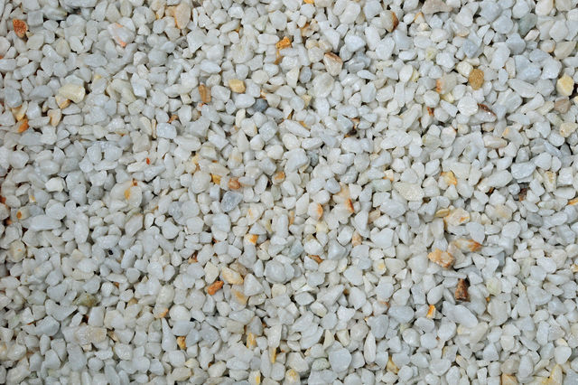 BULK BAG 9-12MM WHITE MARBLE GRAVEL