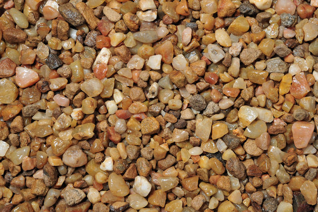 BULK BAG 10MM ROSE QUARTZ GRAVEL