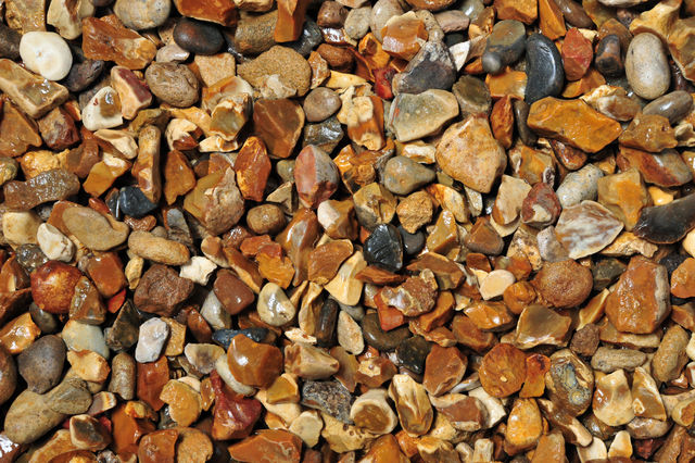 MEDIUM BAG 20MM GOLDEN GRAVEL