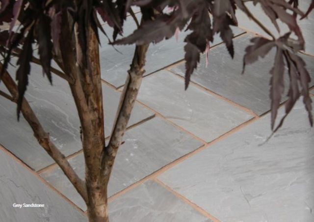 600 X 290 X 22MM KANDALA GREY CALIBRATED PAVING