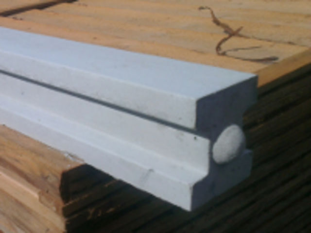 7`9" CONCRETE INTERMEDIATE POST