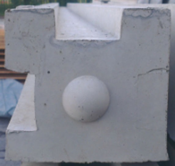 8`9" CONCRETE CORNER POST