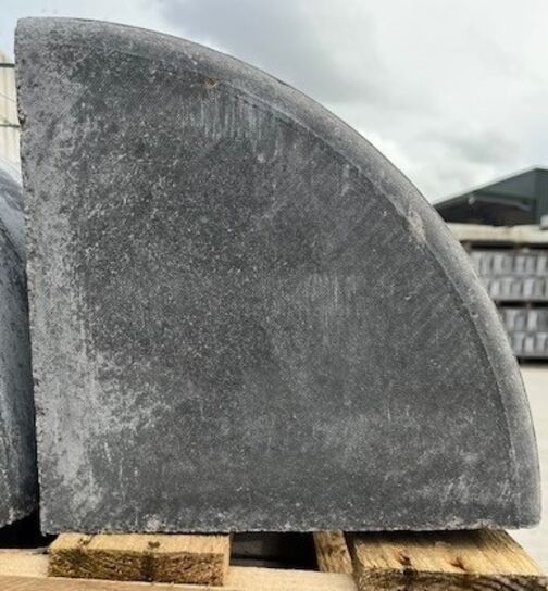 305 X 305 X 255MM HALF BATTERED QUADRANT (CHEESE)