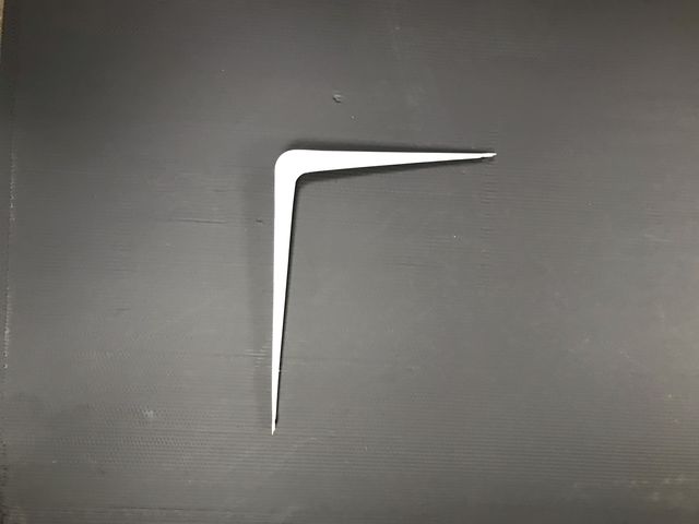 229 X 178MM WHITE SHELF BRACKET