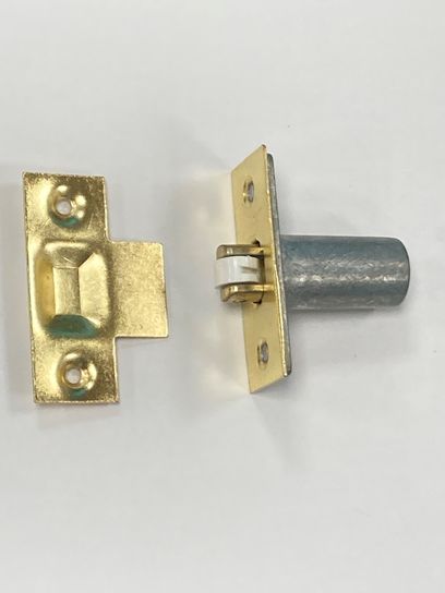 ADJUSTABLE ROLLER CATCH EB