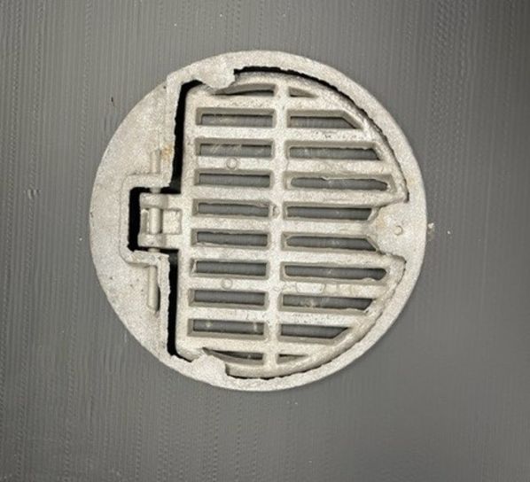 197MM ROUND ALLOY HINGED & LOCKING GRATE