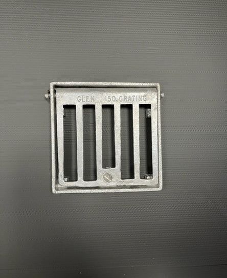 120MM SQUARE ALLOY HINGED & LOCKING GRATE