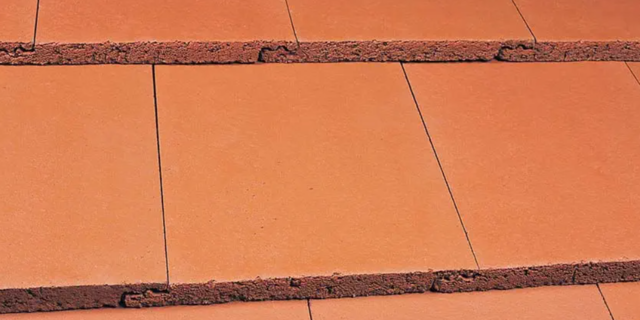 MARLEY MODERN SMOOTH MOSS RED ROOFTILE (192)