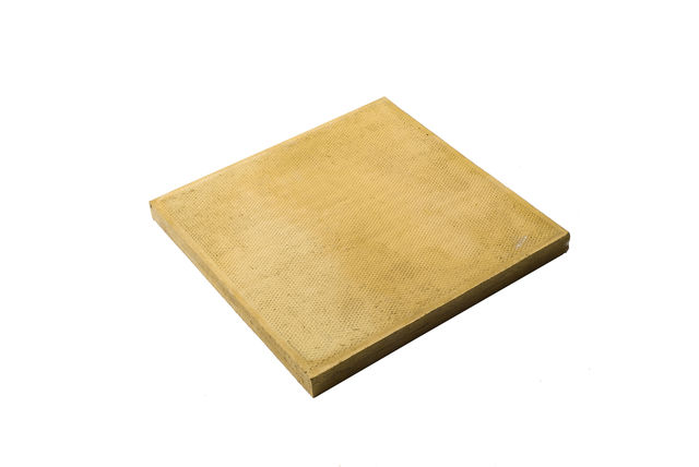 450 X 450 X 38MM BUFF SMOOTH SQUARE EDGE  PAVING (48/PACK)
